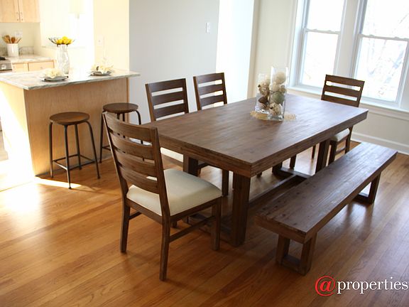 Dining/Family Room 1