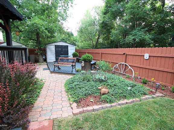 0202 BACKYARD