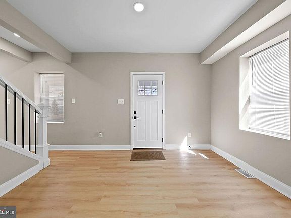 4th image of 925 Union Landing Rd