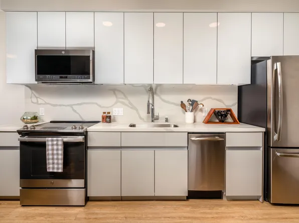 Junction Santa Monica