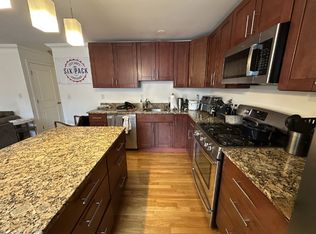 1798 Beacon St #3D, Brookline, MA 02445