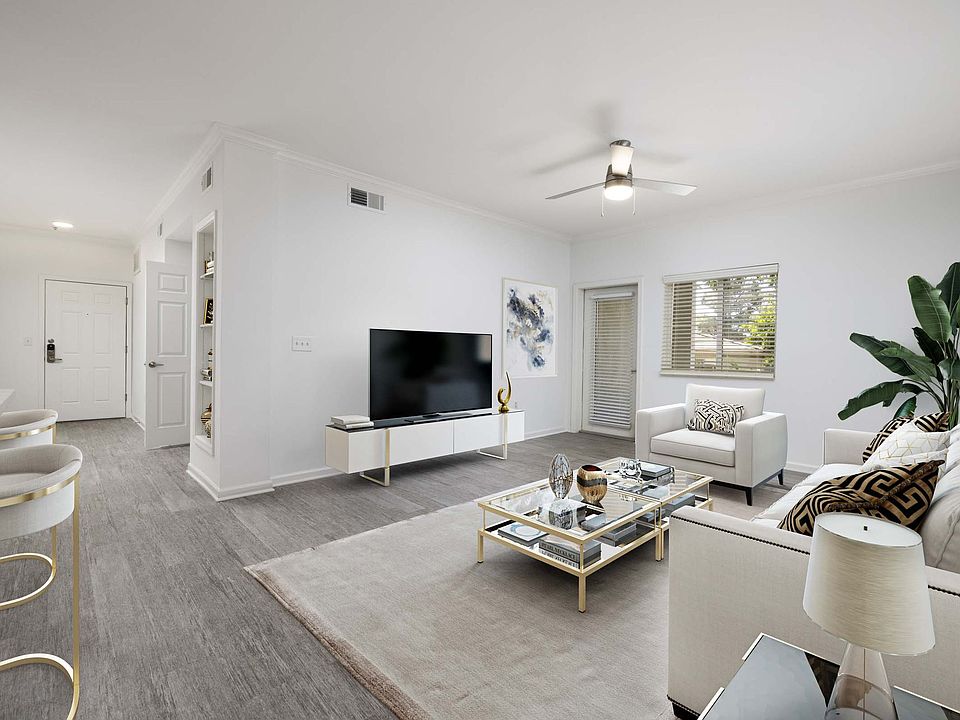 1st image of 950 N Duesenberg Dr APT 3214