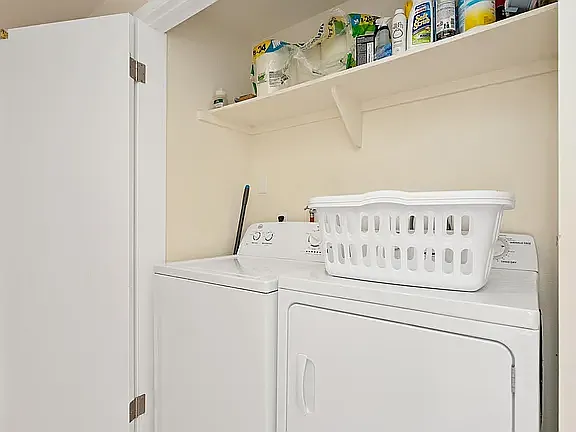 573 S Sierra Ave #6 — Photo 28