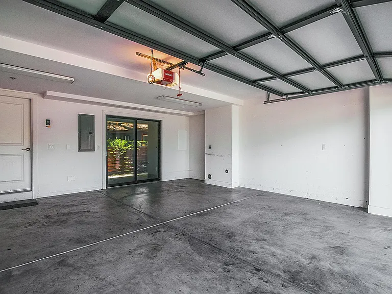 405 Curtner Ave #C — Photo 19