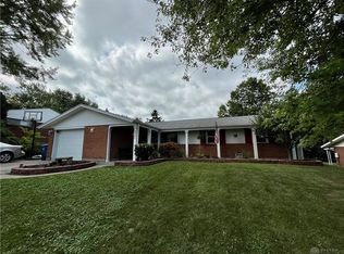 5950 Corsica Dr, Dayton, OH 45424