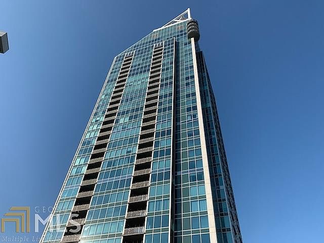 2nd image of 3338 Peachtree Rd NE APT 408