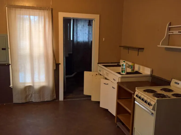 9539 Main St #B — Photo 9