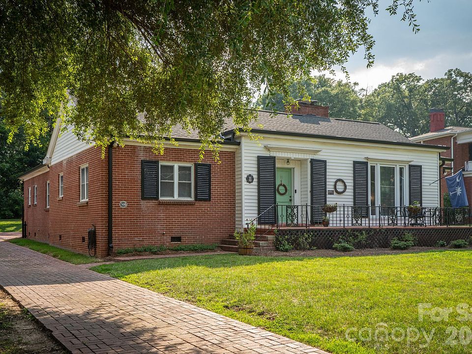 1st image of 11 Kings Mountain St
