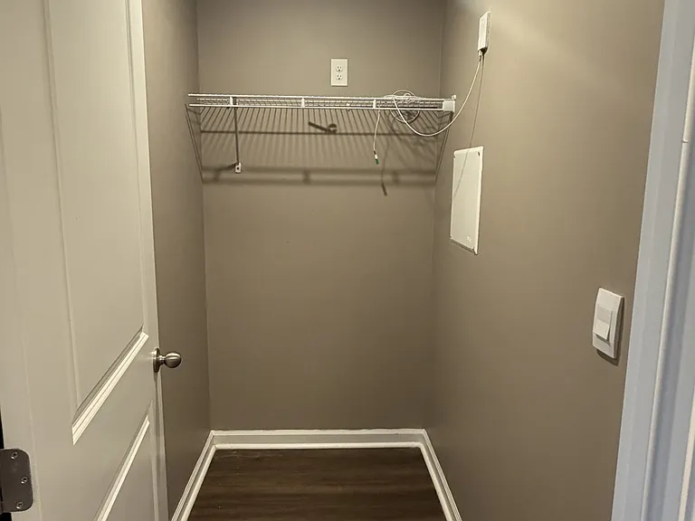 1511 Heritage Cir SE — Photo 10