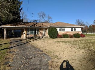 500 W Harrison St, Palestine, IL 62451