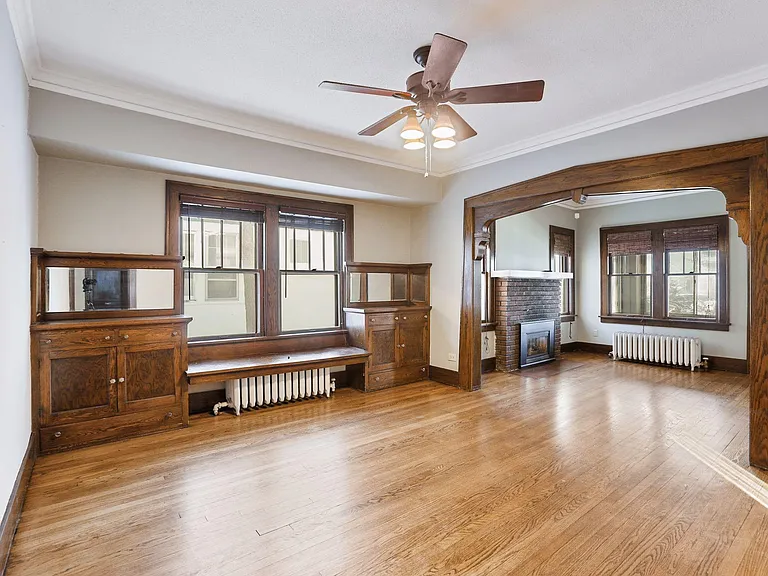 1377 Jefferson Ave — Photo 11