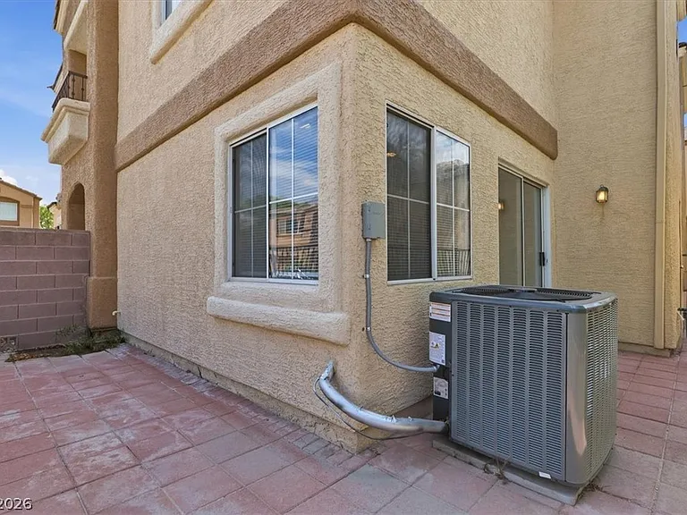 10404 Dark Sands Ave — Photo 19
