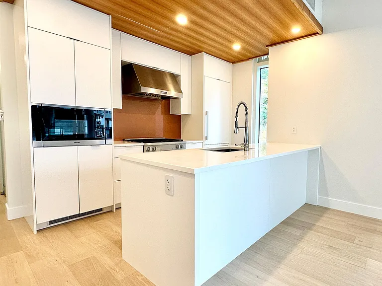 6699 Nelson Ave #601 — Photo 8