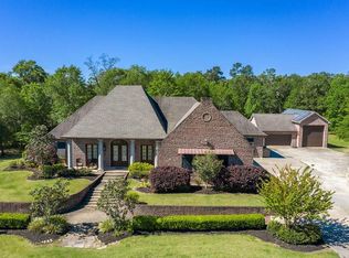 1791 Deerfield Dr, Lake Charles, LA 70611