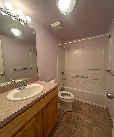 45 Stephen Ln #814 — Photo 11
