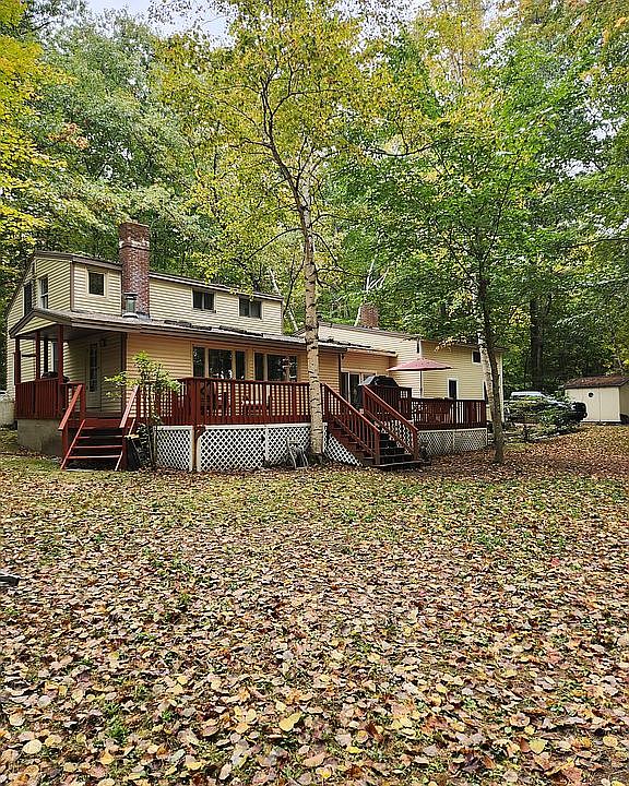 FRONT VIEW WITH SHED
