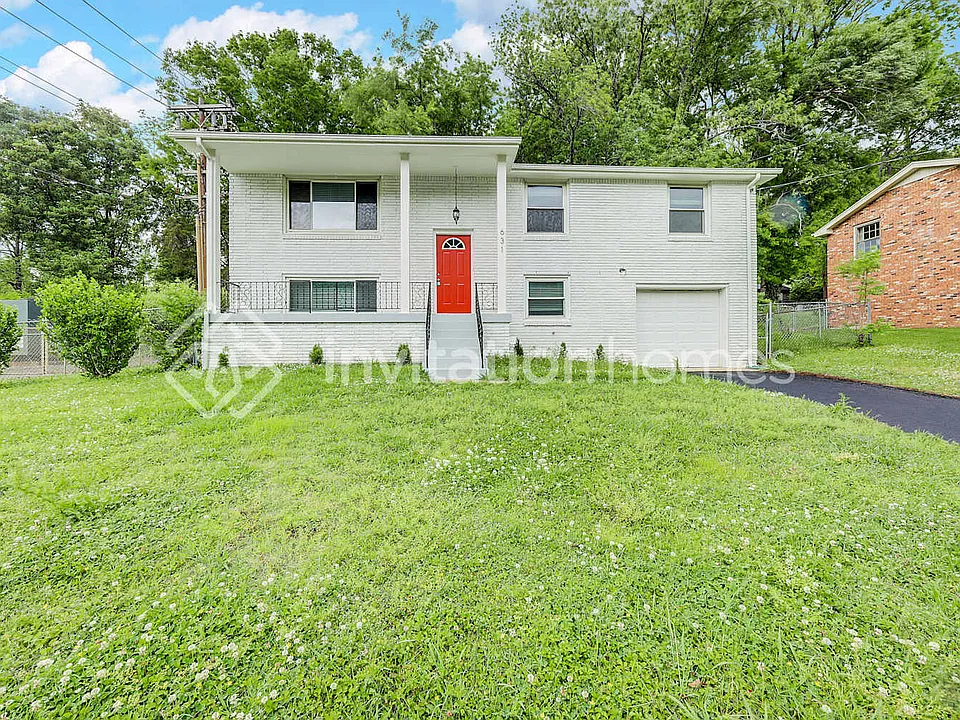 631 Truxton Ct
