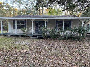25594 W Spruce St, Lacombe, LA 70445
