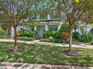 8028 Hobbes Way, Palm Beach Gardens, FL 33418
