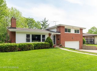715 W Rockwell St, Arlington Heights, IL 60005