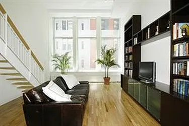 Rented by Mercedes Berk