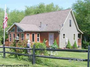 1369 Love Rd, Grafton, WV 26354