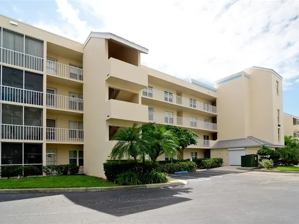 3950 Ironwood Cir APT 303, Bradenton, FL 34209