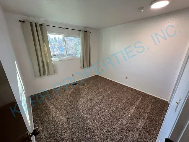 18138 Seaman Ave — Photo 13