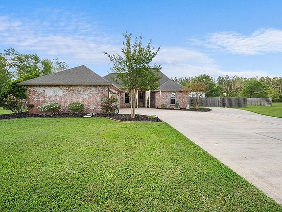 2nd image of 129 Landry Dr