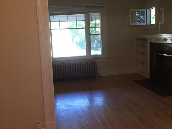 3rd image of 417 N J St