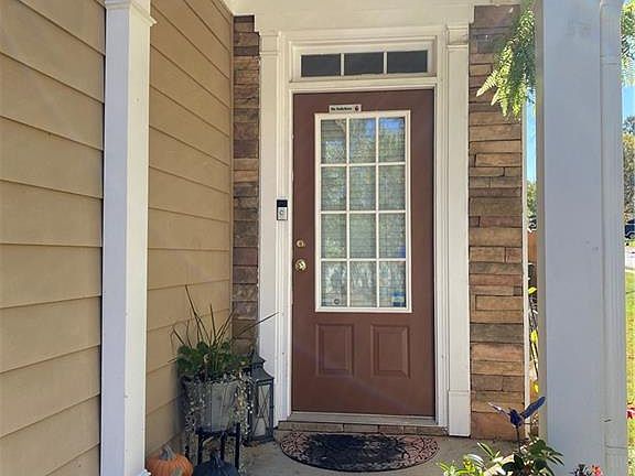3rd image of 4495 Windale Dr