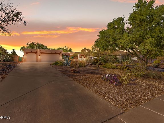 3rd image of 2539 Panorama Court