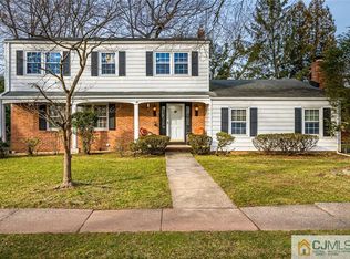 64 Monroe Ave, Edison, NJ 08820