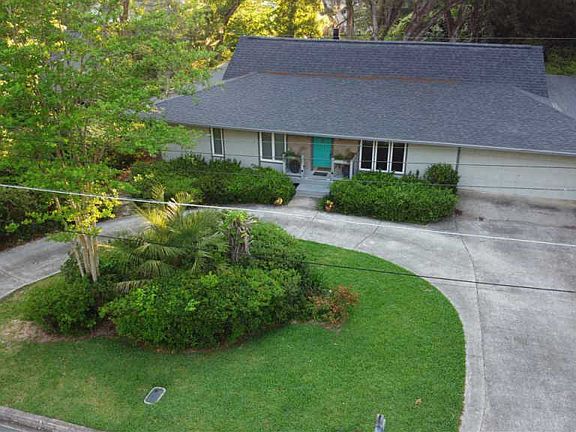 3rd image of 3009 Brandemere Dr