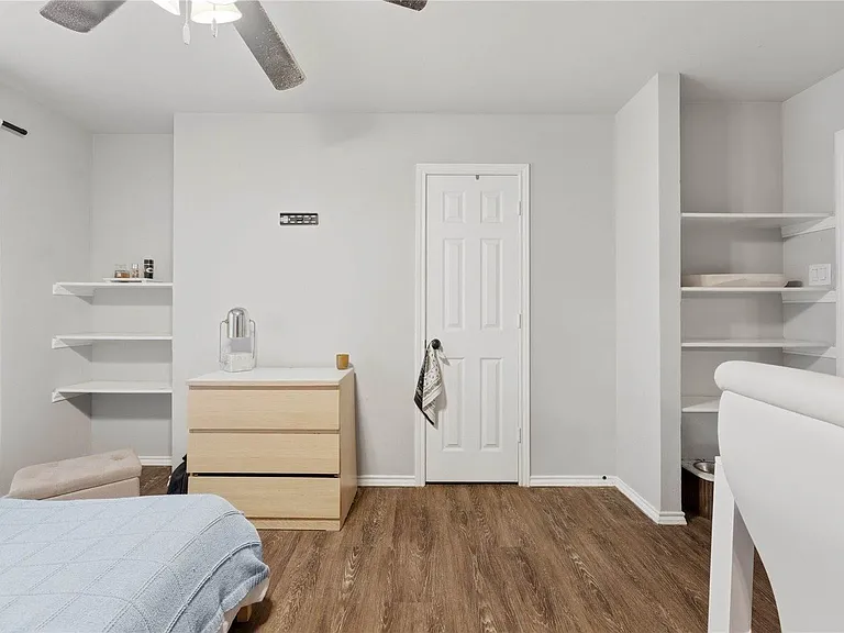 904 Overlook Dr — Photo 13