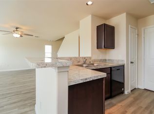22206 Grand Majestic Dr, Houston, TX 77044