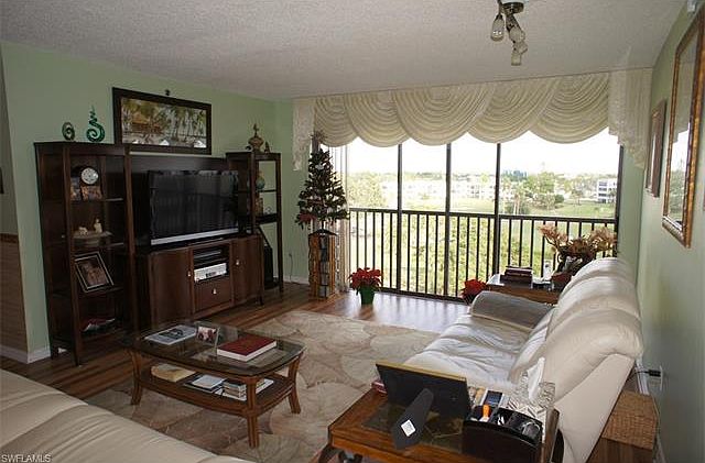 1st image of 7406 Lake Breeze Dr APT 615
