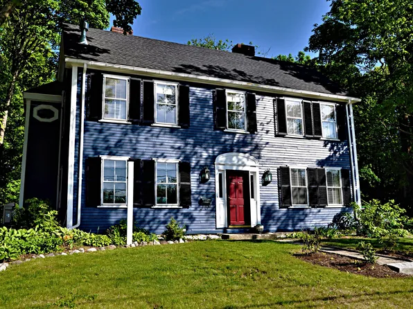 84 Elm Street, Camden, ME 04843