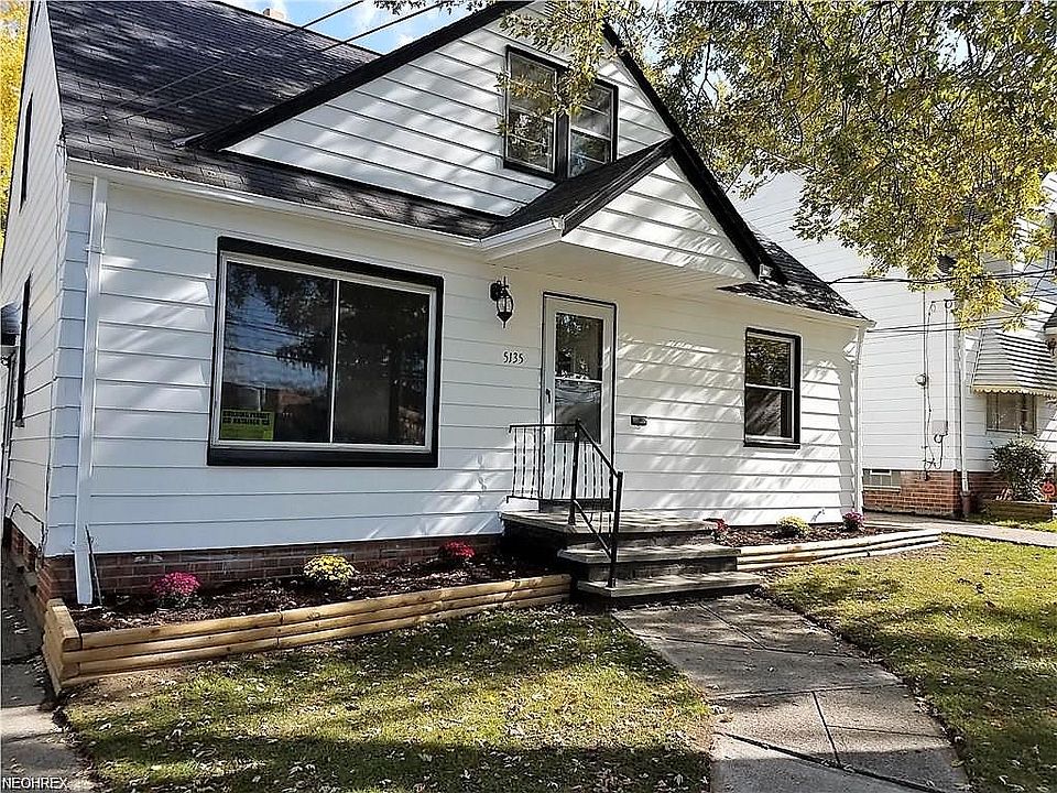 1st image of 5135 E 126th St
