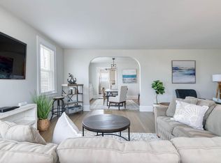 2 Via Ripa FLOOR 1, Rumson, NJ 07760