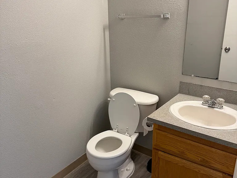 5623 SE 84th Ave #3 — Photo 9