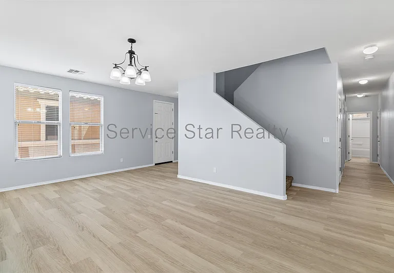 3448 E Merrill Ave — Photo 4