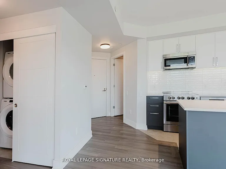 2525 Bathurst St #607 — Photo 19