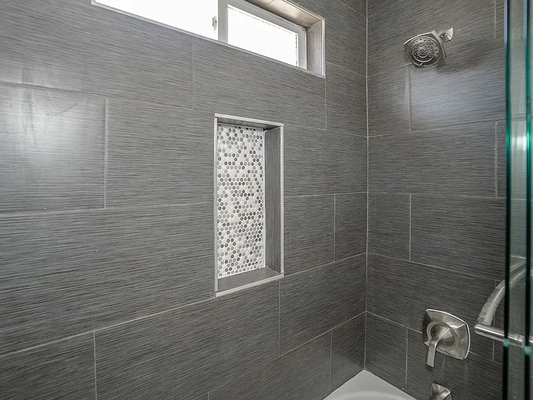 3915 Brighton Ave #1/2 — Photo 16