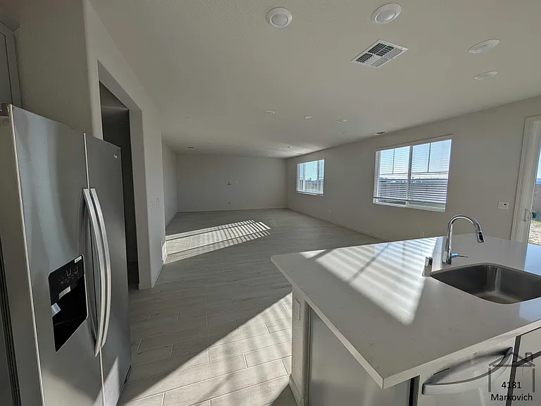 4181 Markovich Ct — Photo 18