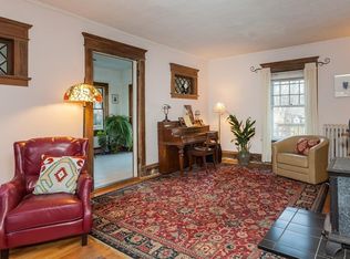 47 Wellesley Rd, Holyoke, MA 01040