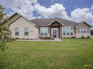 36 Meadow Creek Dr, Inez, TX 77968