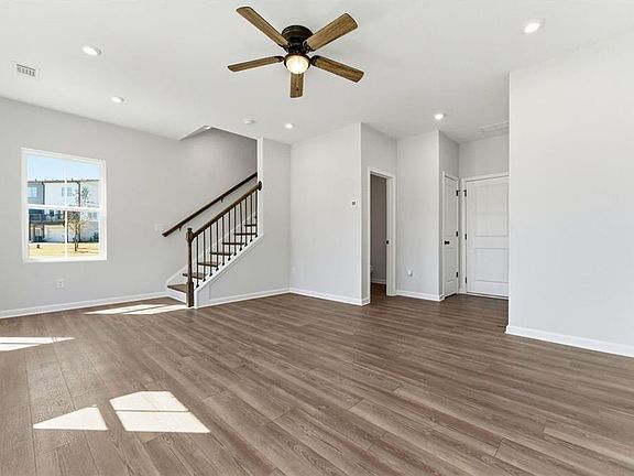 5th image of 1200 Marlo Way