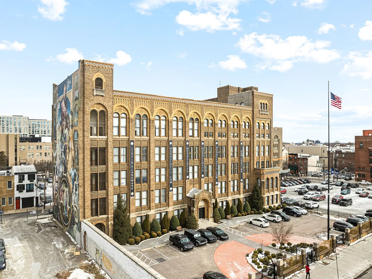 Mural Lofts — Photo 2