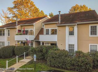 6 Fennec Ct, Tinton Falls, NJ 07753